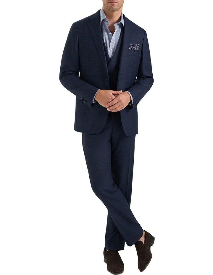 Brightmoore Jacket in Navy image 4