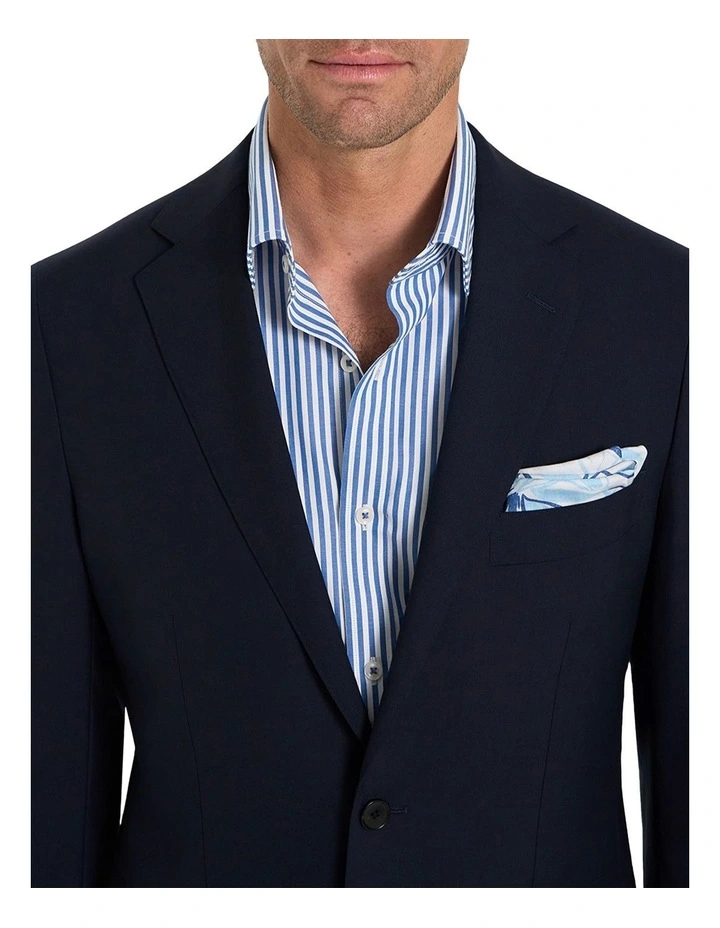 Caprera Jacket in Navy image 3