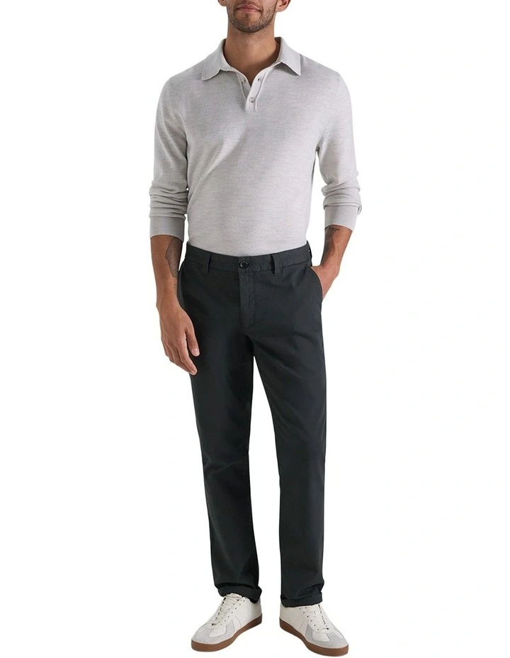 Reed Dobby Chino Pant in Pursuit Carbon image 4