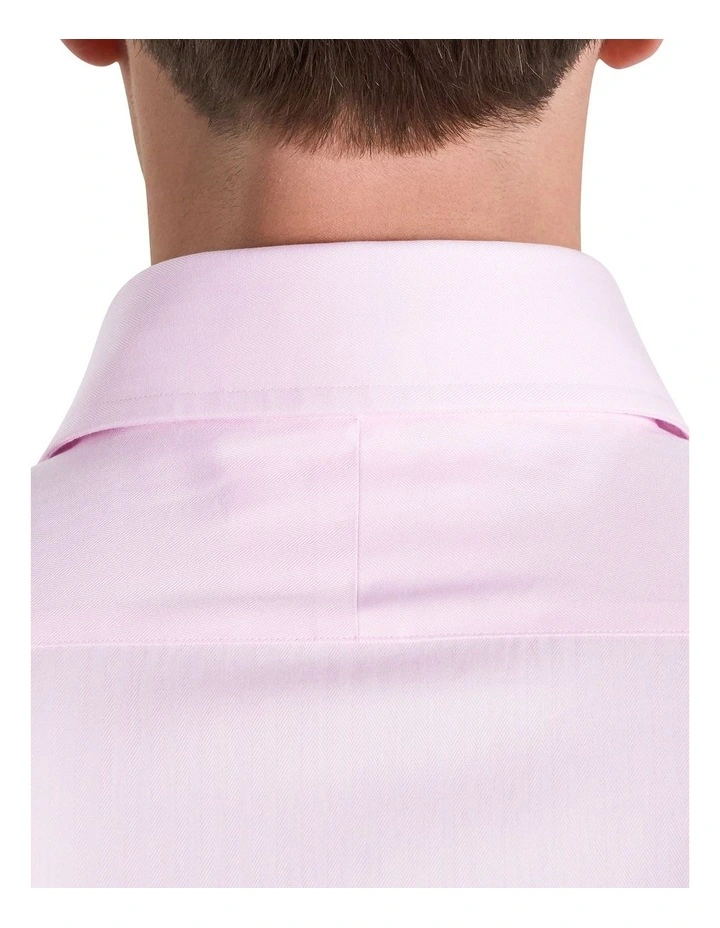 Turlington Shirt in Pink image 3