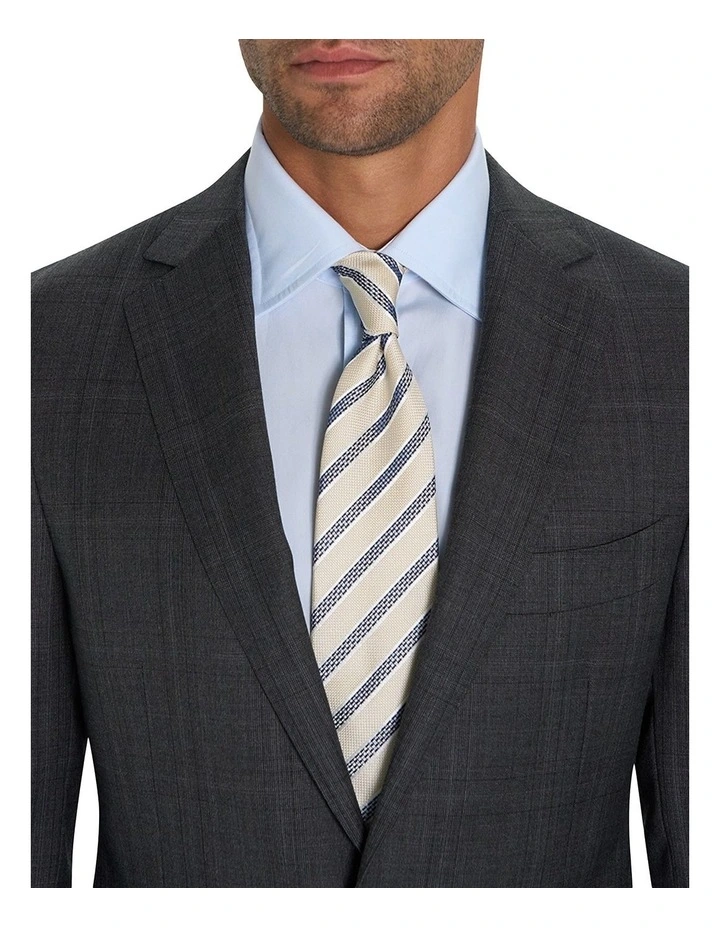 Lazenby Jacket in Grey image 4