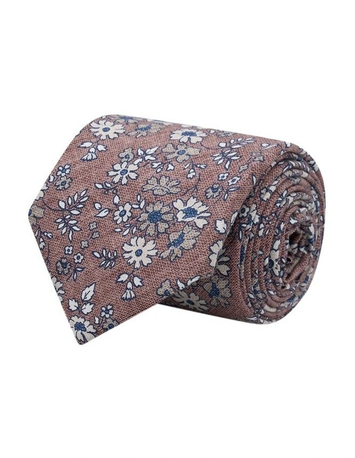 Anderlini Tie in Pink image 3