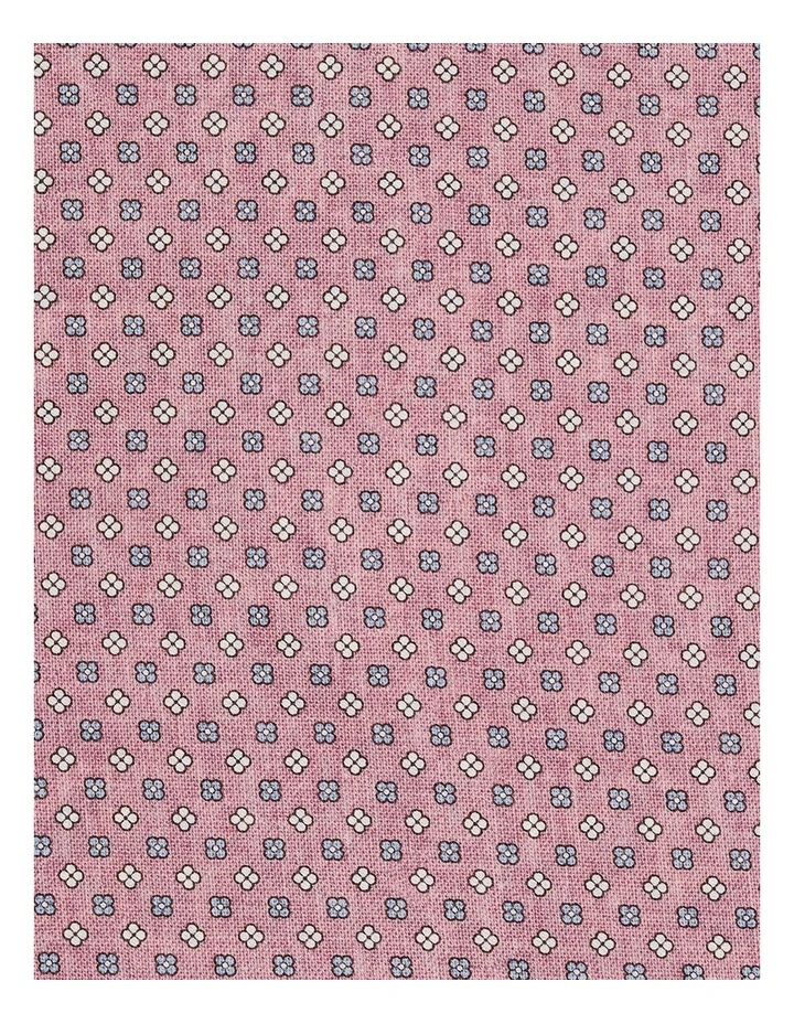 Giannoro Pocket Square in Pink image 3