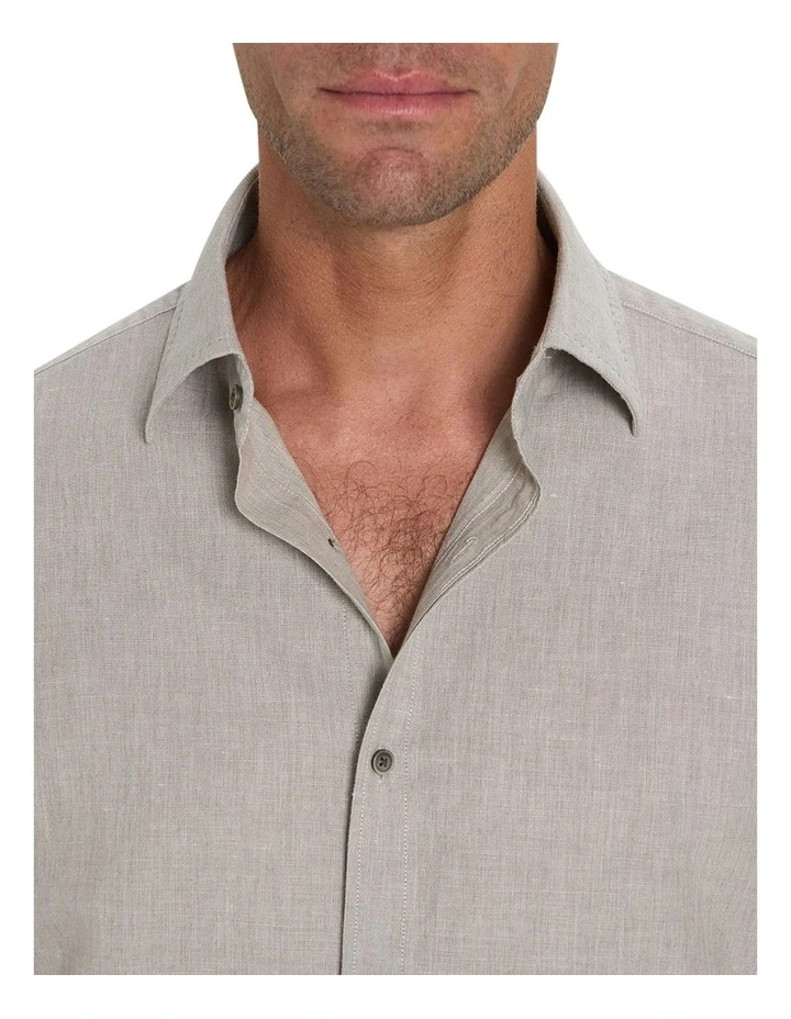 Martelly Shirt in Nomad Latte image 4