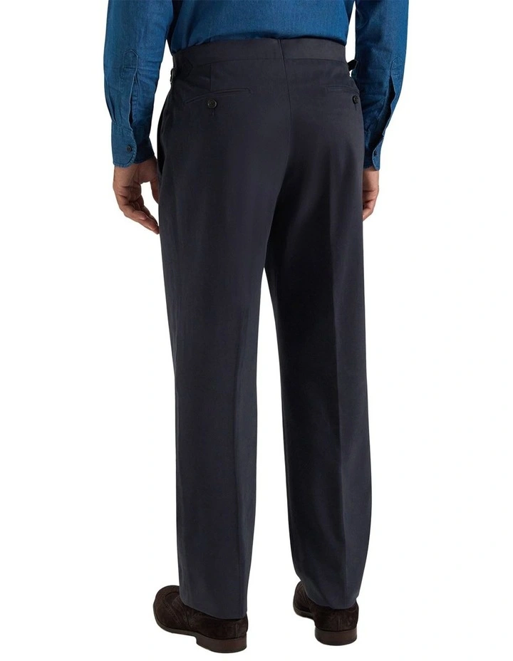 Viper Trouser in Navy image 2