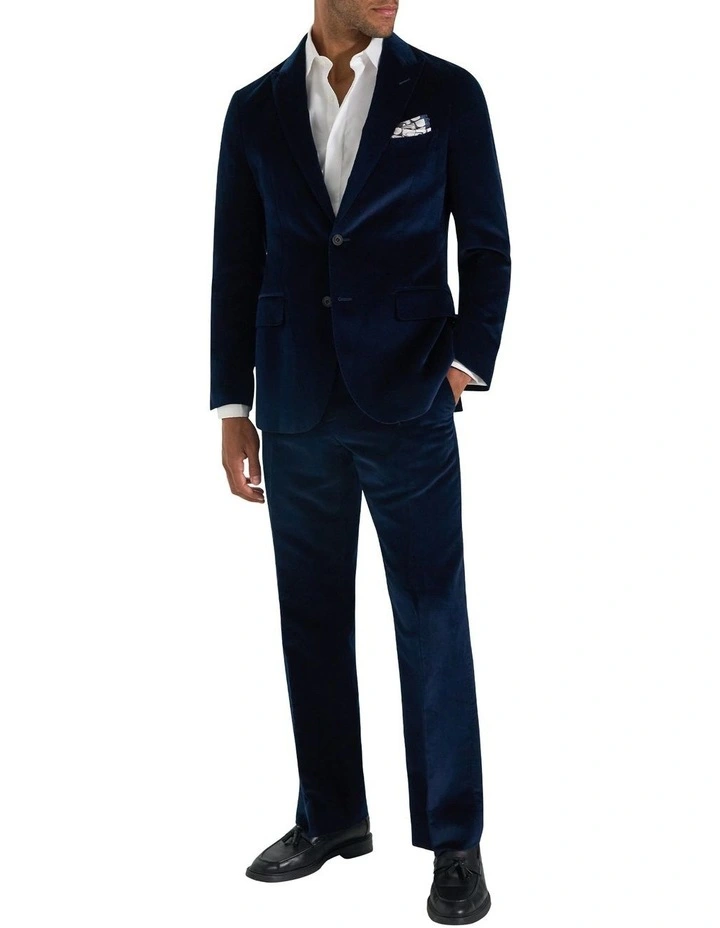 Bowie Flat Front Trouser in Navy image 4