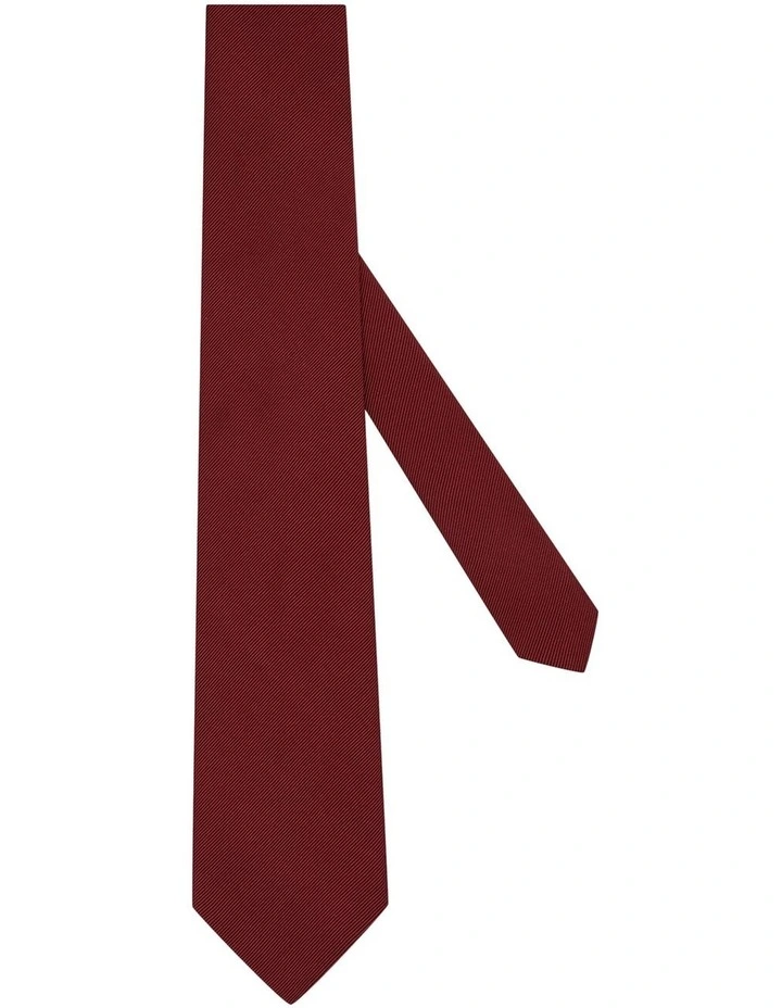 Averna in Red image 2