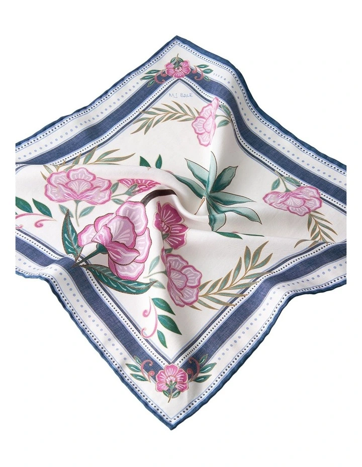 Palmar Pocket Square in Ecru image 3