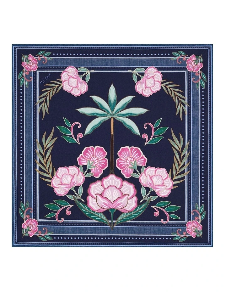 Palmar Pocket Square in Ecru image 1