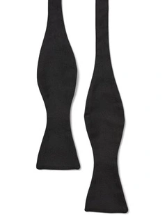 Double Sided Self Tie Silk Bow Tie In Black