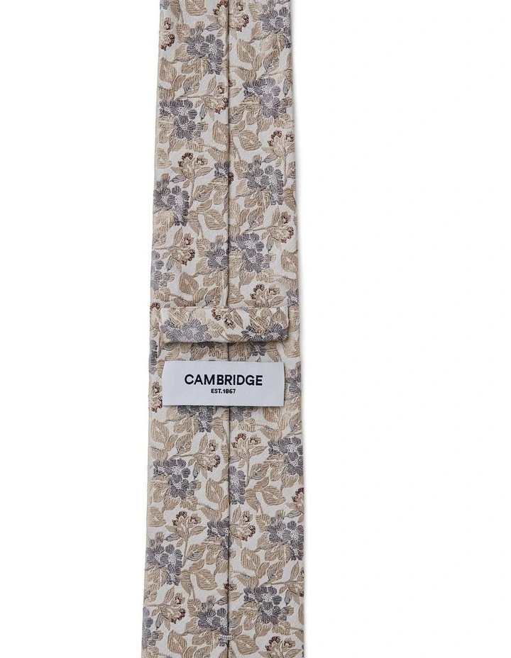Philadelphus Silk Tie In Sand image 2