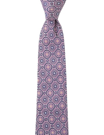 Pink colour