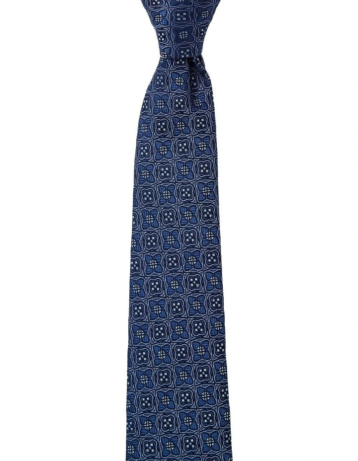 Quatrefoil Silk Tie In Blue image 1