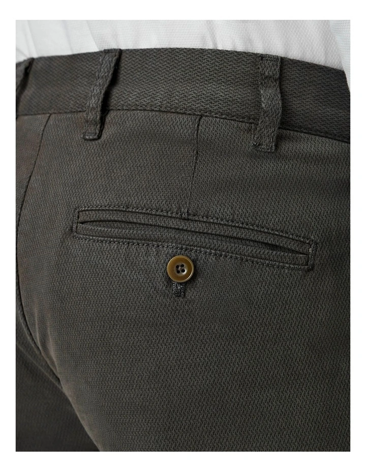 Brackley Modern Fit Chino In Green image 4