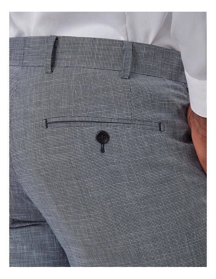 Kingsbury Slim Fit Trouser In Navy image 4