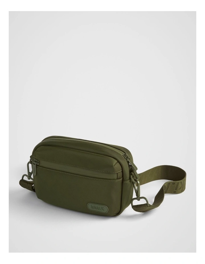Go Series Hip Bag in Olive image 2
