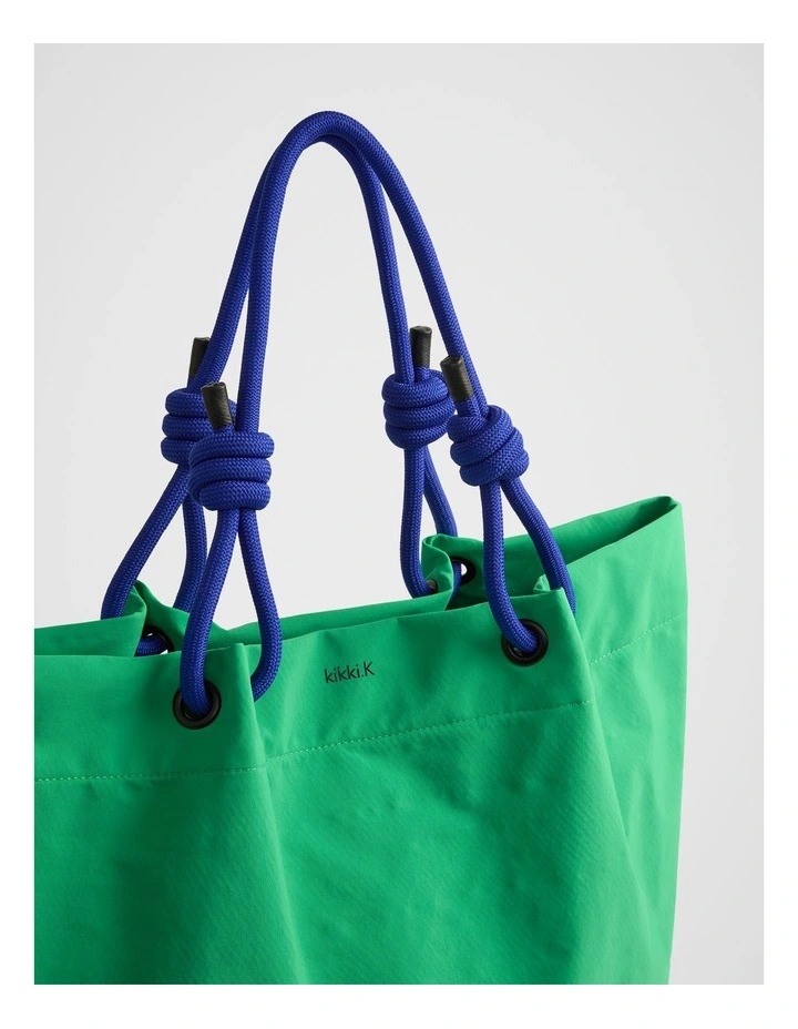 TREK. Tote Bag in Green image 3