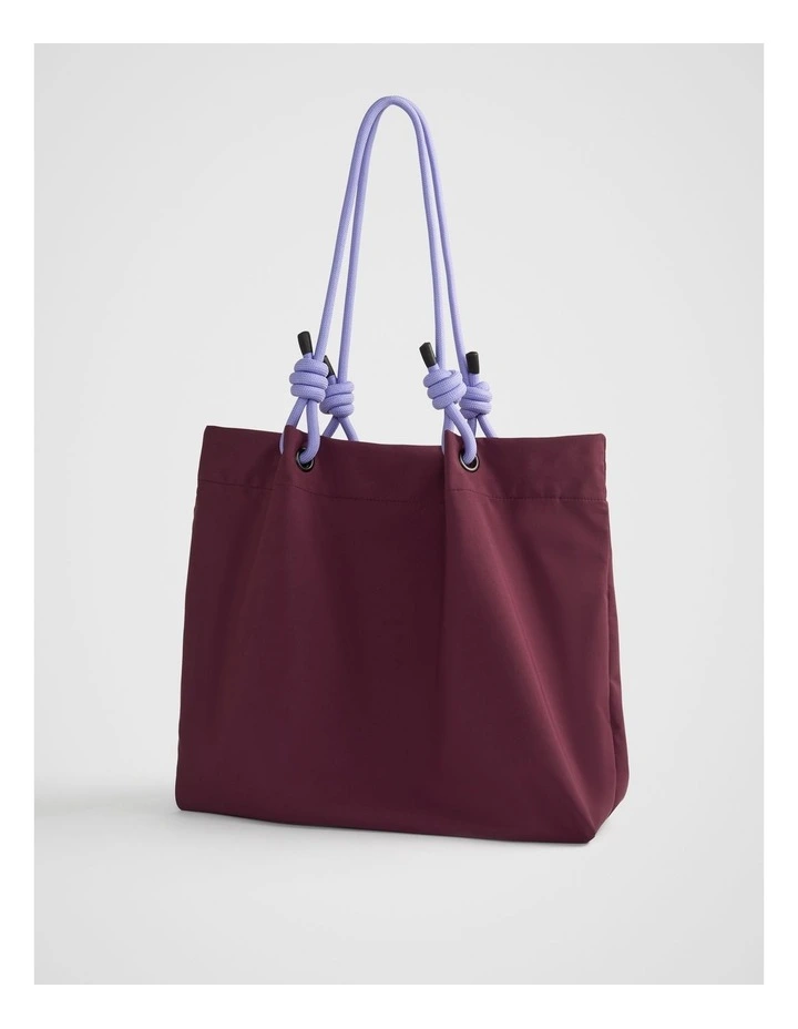 TREK. Tote Bag in Plum image 2