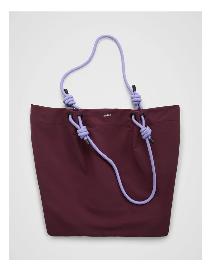 TREK. Tote Bag in Plum image 6