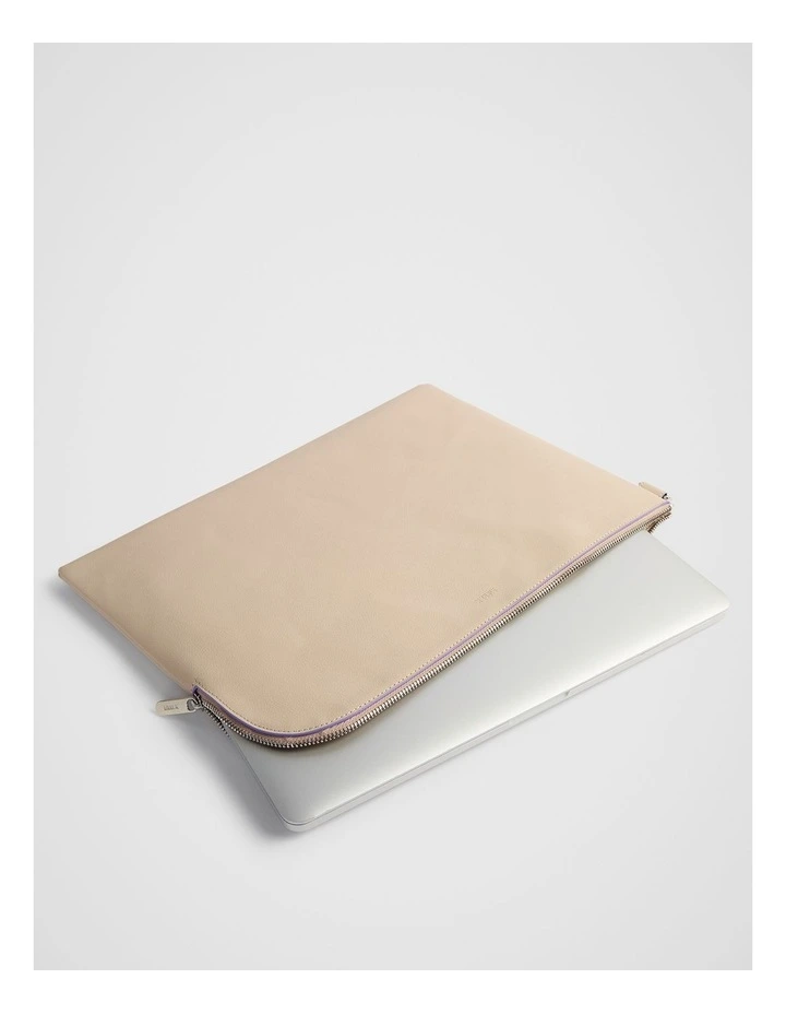 Envelope Laptop Satchel 15 Inch in Hazelnut image 3