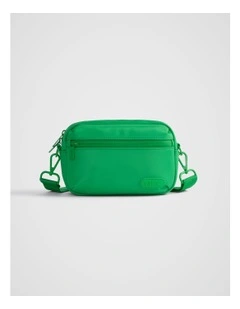 Go Series Hip Bag in Lawn