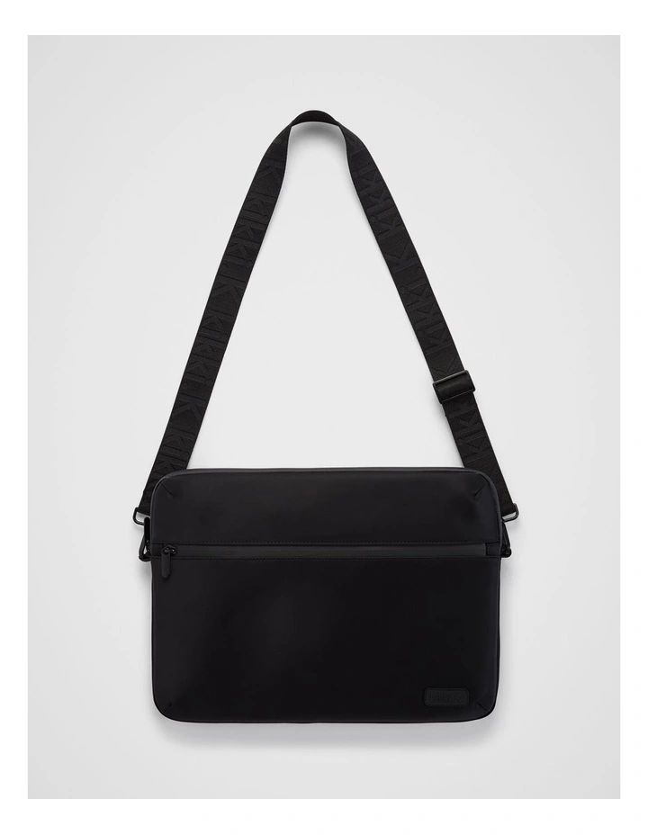 Go Series Laptop Satchel 15 Inch in Black image 2