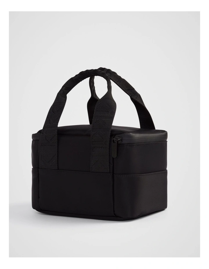 Go Series Lunch Bag in Black image 3