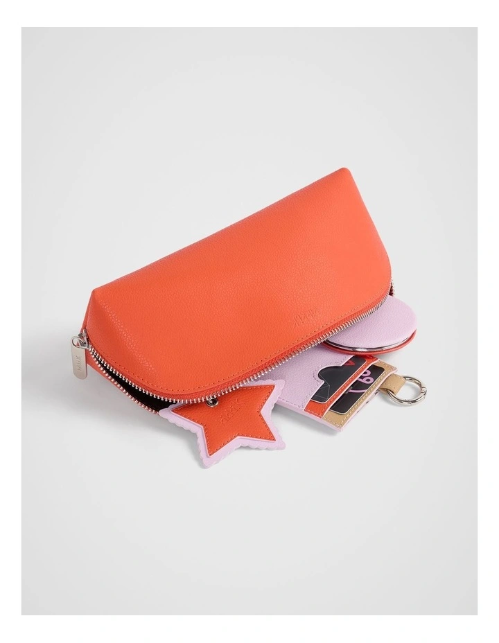 Medium Pouch in Tangelo image 2