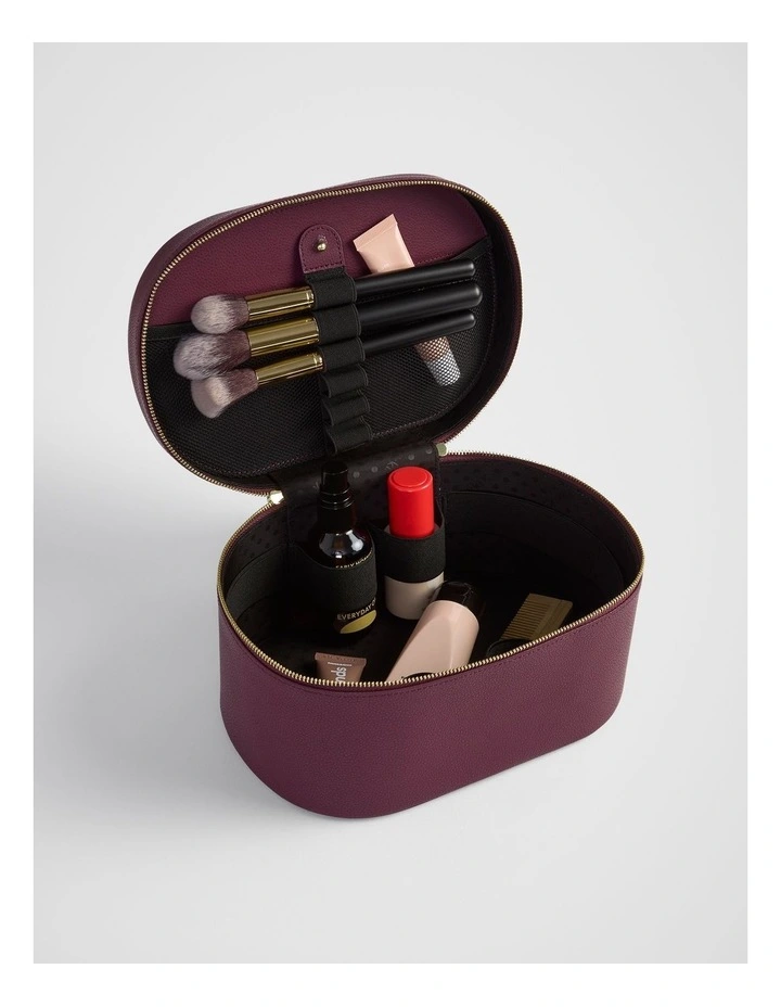 Traveller Cosmetics Case in Plum image 2