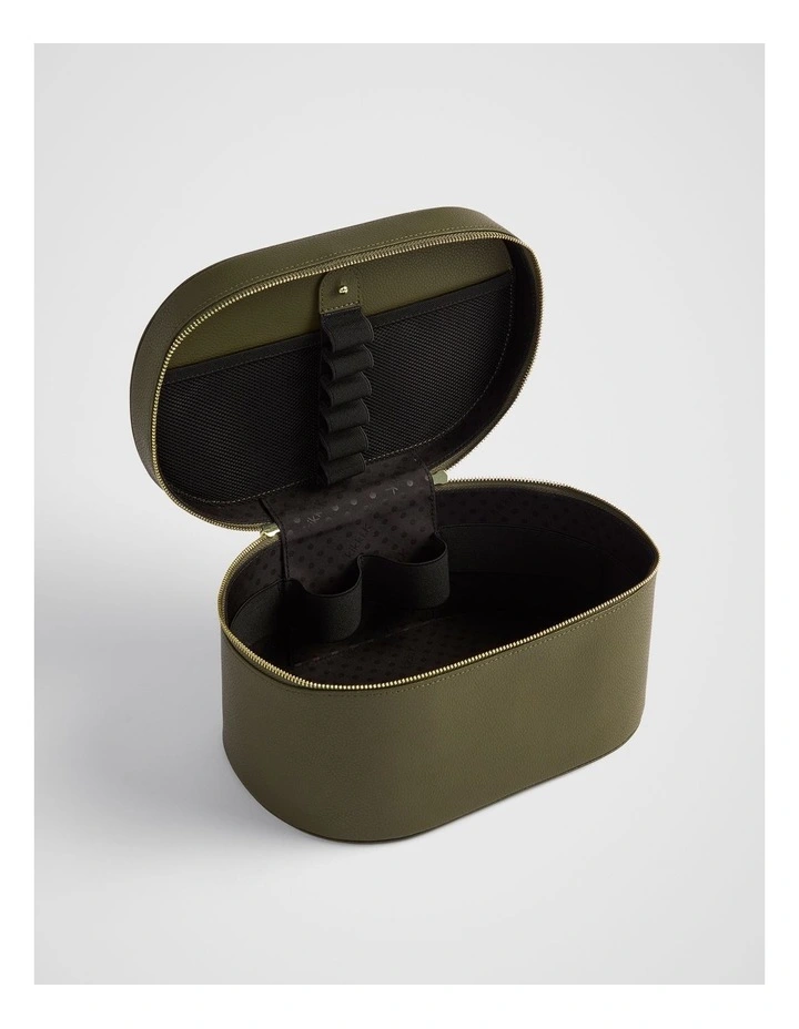 Traveller Cosmetics Case in Olive image 3