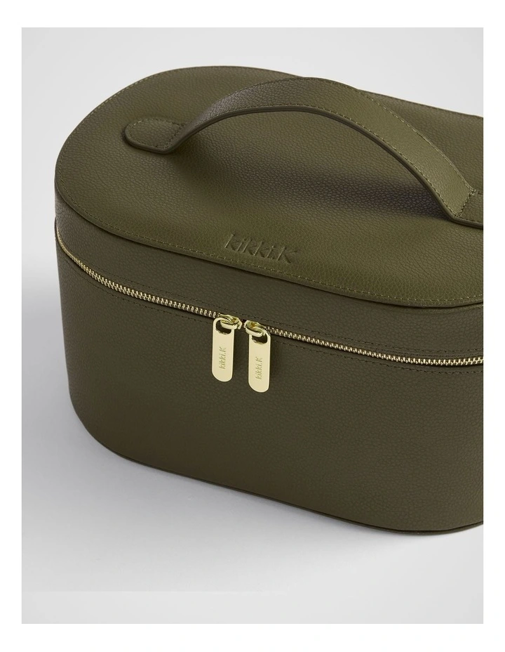 Traveller Cosmetics Case in Olive image 4