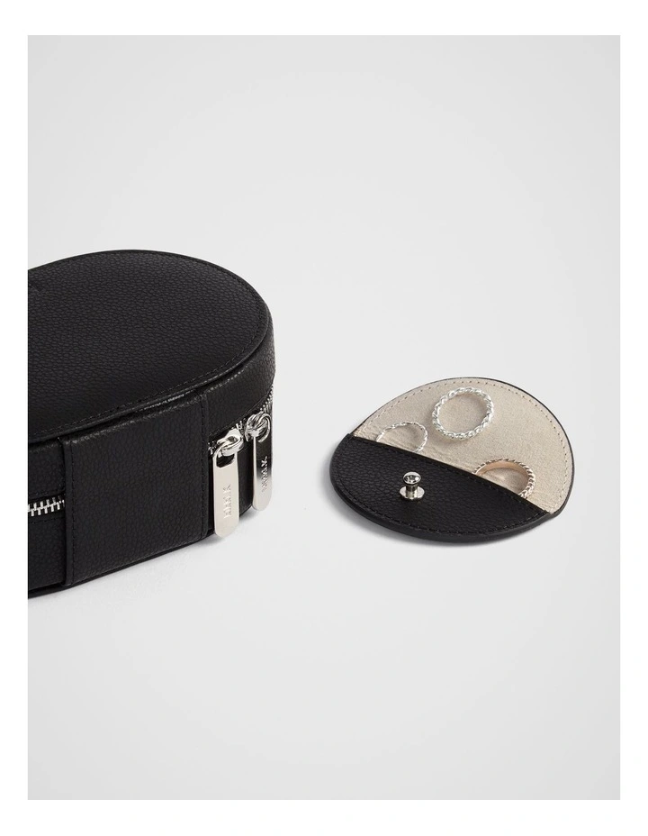 Traveller Jewellery Case in Black image 3