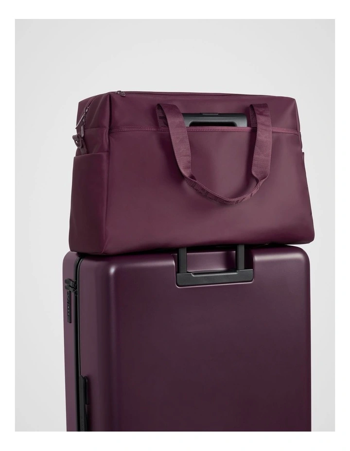 Check-In Case 110L in Plum image 7