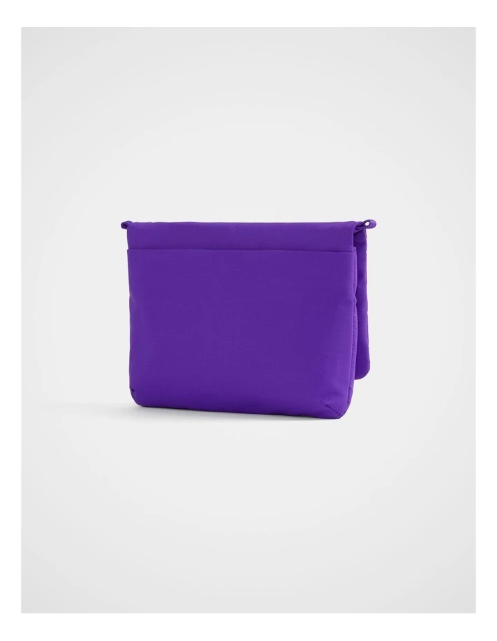 TREK. Pouch Crossbody in Orchid image 2