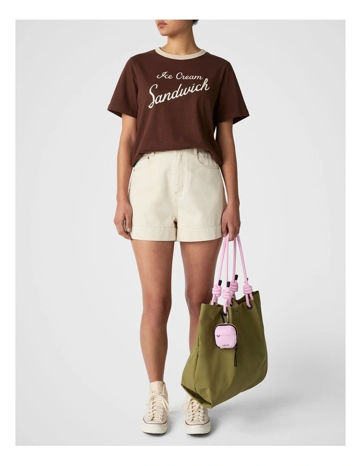 Scoop Society T-Shirt in Brown image 5