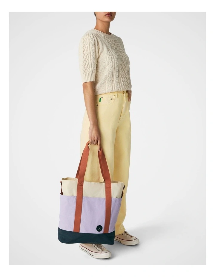 Play Everyday Tote in Petrol image 6
