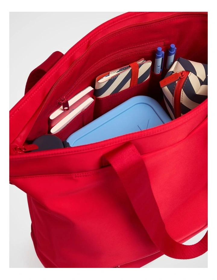 Go Series Tote in Poppy image 2