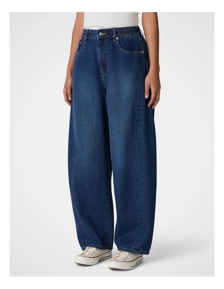 Portside Barrel Jean in Indigo image 3