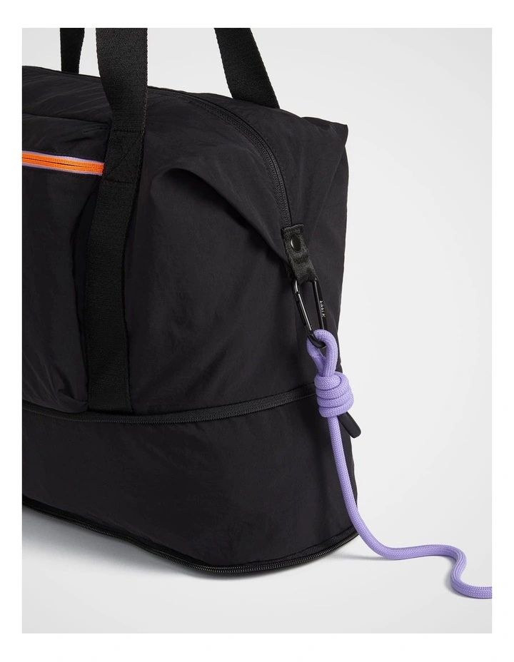 TREK. Packable Tote in Black image 2