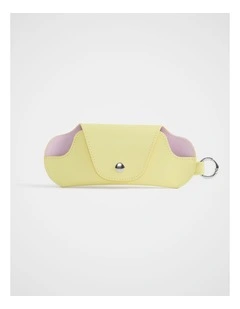 Sunglasses Sleeve in Butter