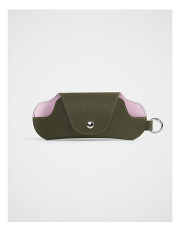 Olive colour