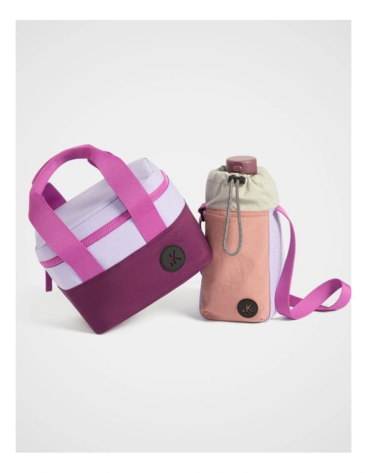 Play Meet & Eat Lunch Bag in Raspberry image 4