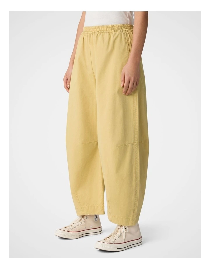 Twill Barrel Pant in Dijon image 3