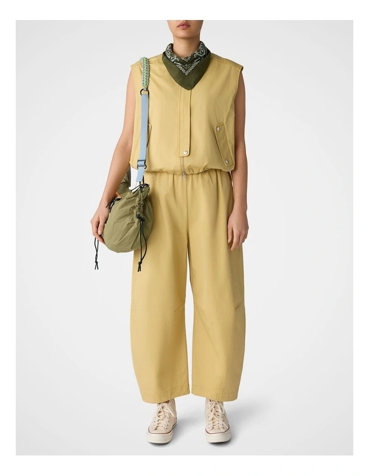 Twill Barrel Pant in Dijon image 6
