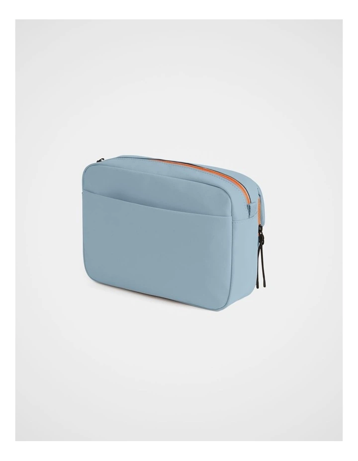 Trek. Pocket Bag in Cloud image 3