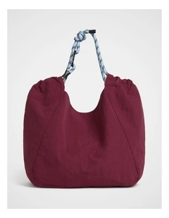 Trek. Explorer Tote in Cherry