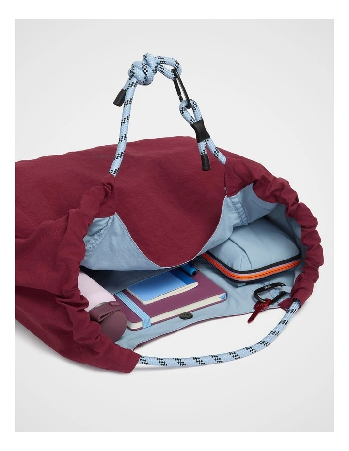 Trek. Explorer Tote in Cherry image 4