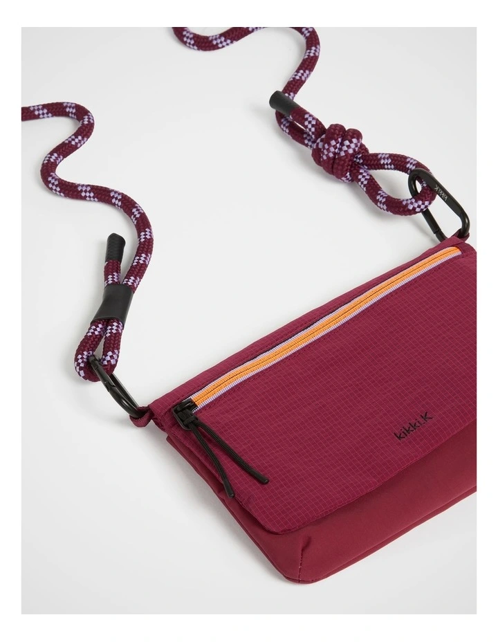 TREK. Pouch Crossbody Ripstop in Cherry image 4