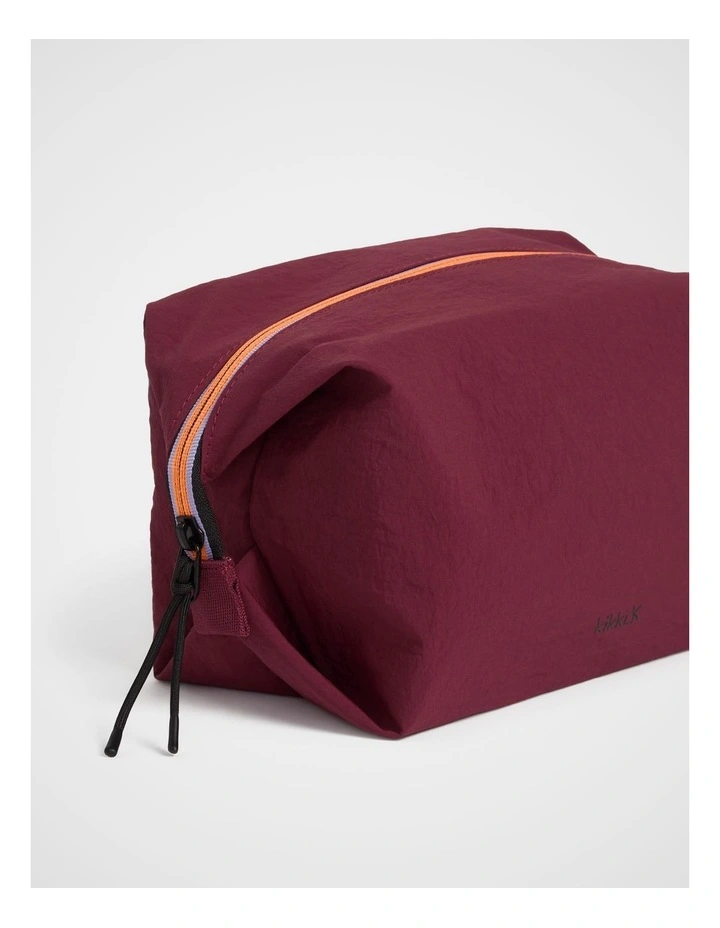Trek. Cosmetic Case in Cherry image 3