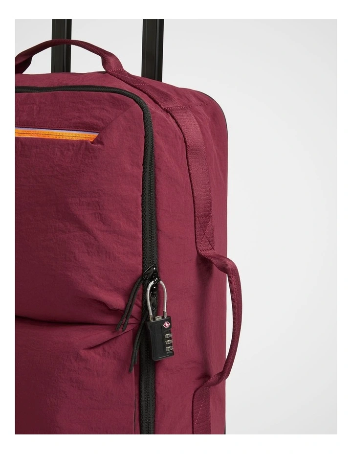 TREK. Carry-On Case in Cherry image 5